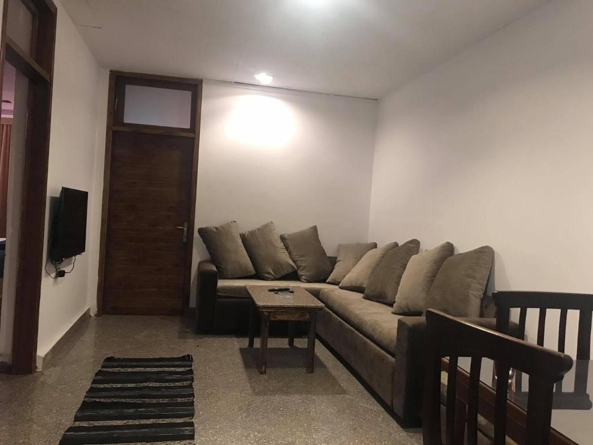 Apartment Station House *