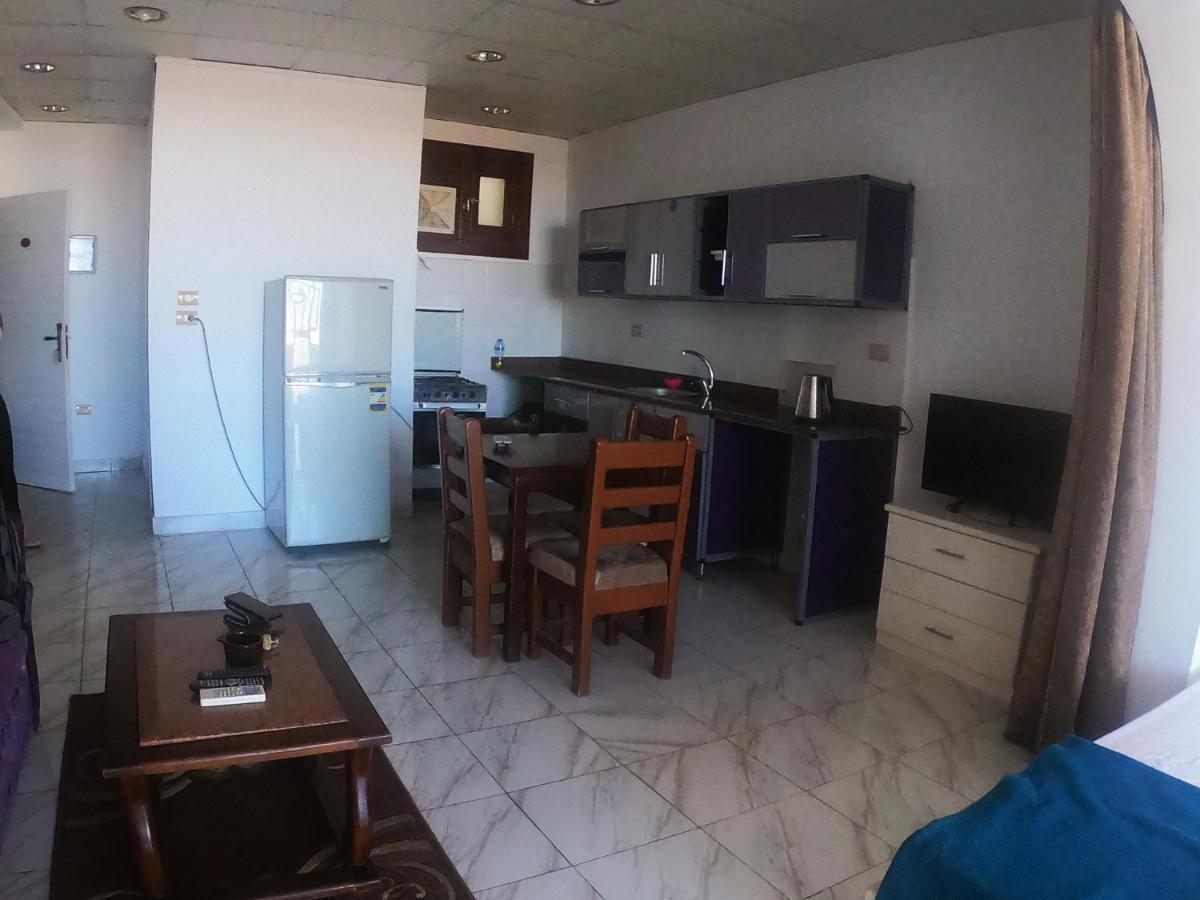 Apartment Station House