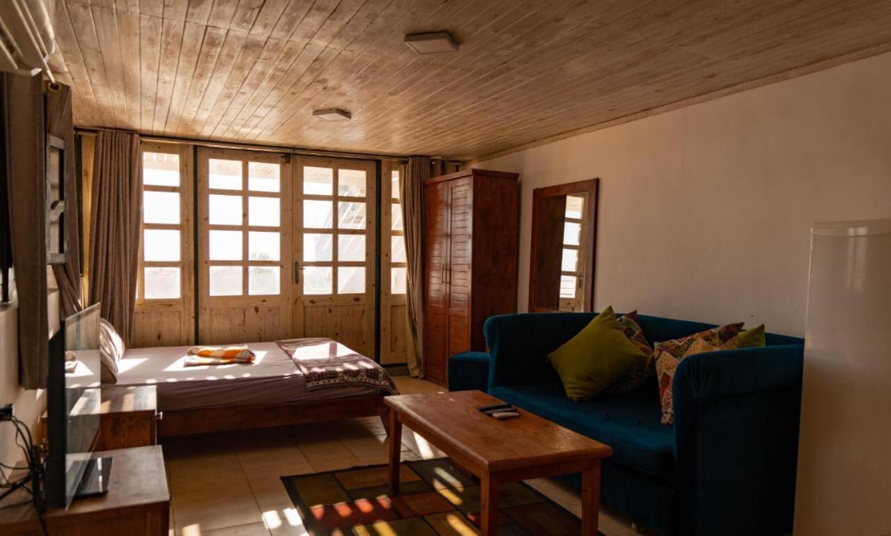 Station House Apartment